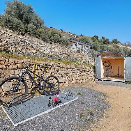 Agriturismo Rose Di Pietra 3 *